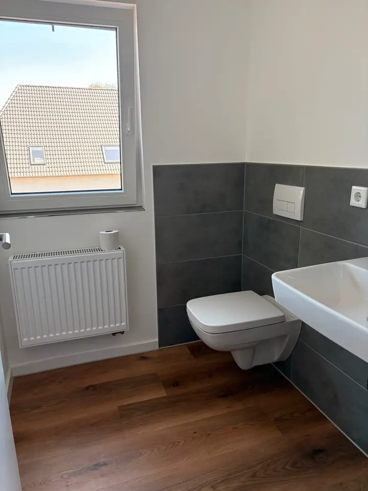 6 Zimmer Wohnung mit 100 m² in Kleve – Bild 8