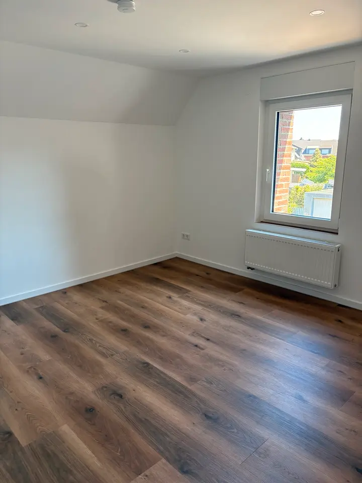 6 Zimmer Wohnung mit 100 m² in Kleve – Bild 9