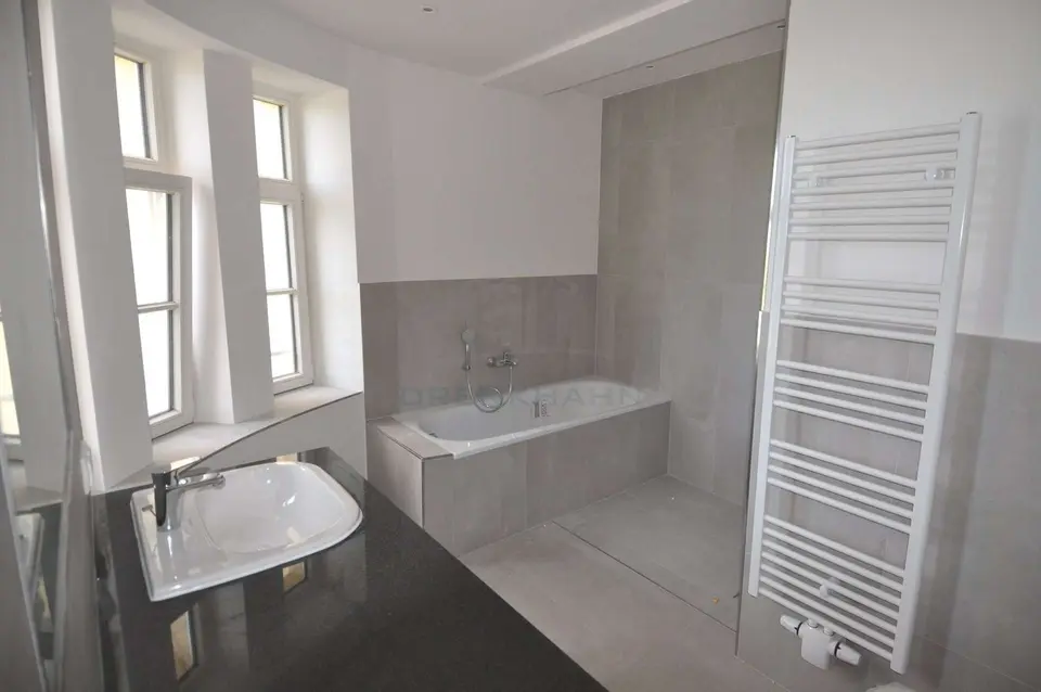 2 Zimmer Wohnung mit 69 m² in Schwerin – Bild 3