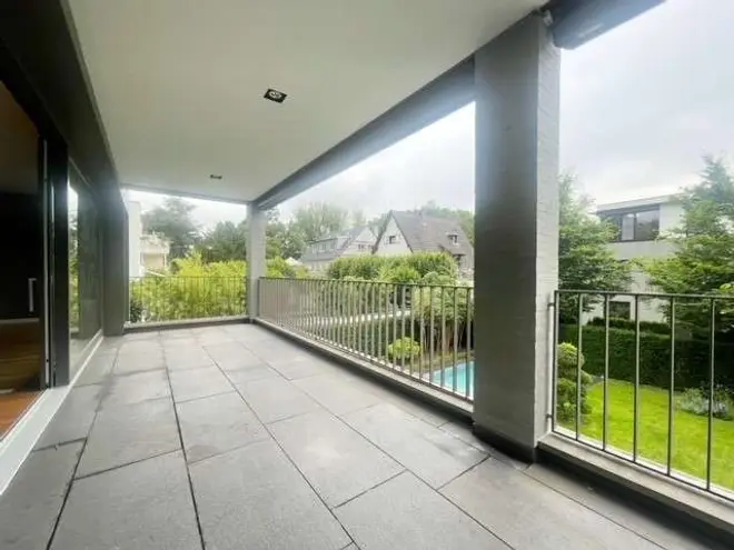 4 Zimmer Wohnung mit 170 m² in Köln – Bild 7
