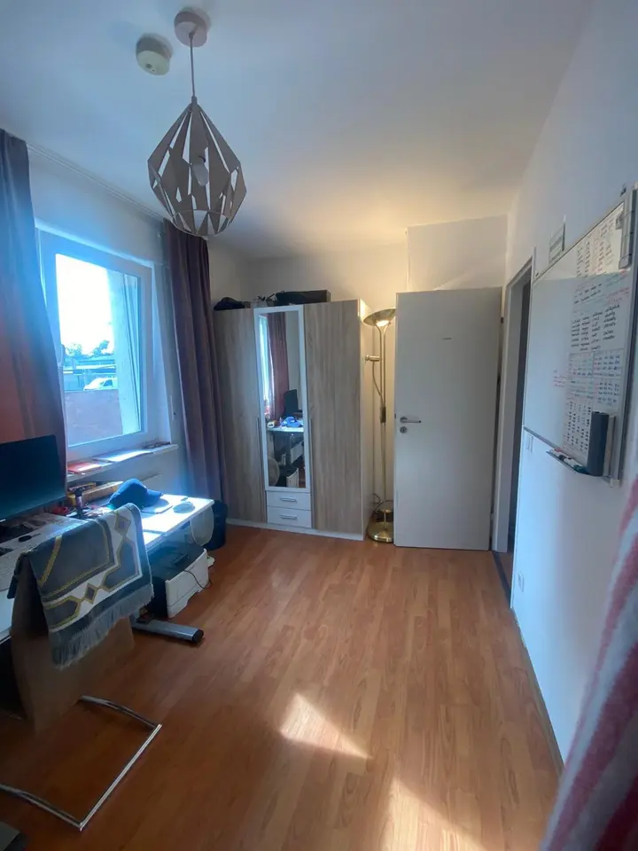 WG-Zimmer mit 70 m² in Dietzenbach – Bild 3