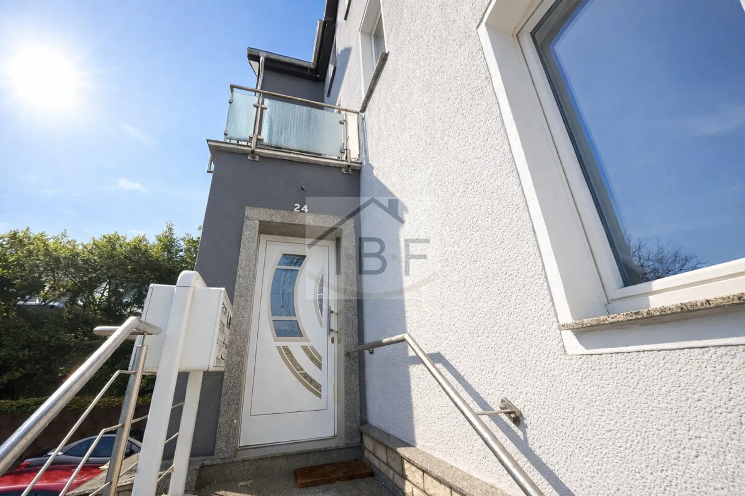 4 Zimmer Wohnung mit 115 m² in Siegen – Bild 2