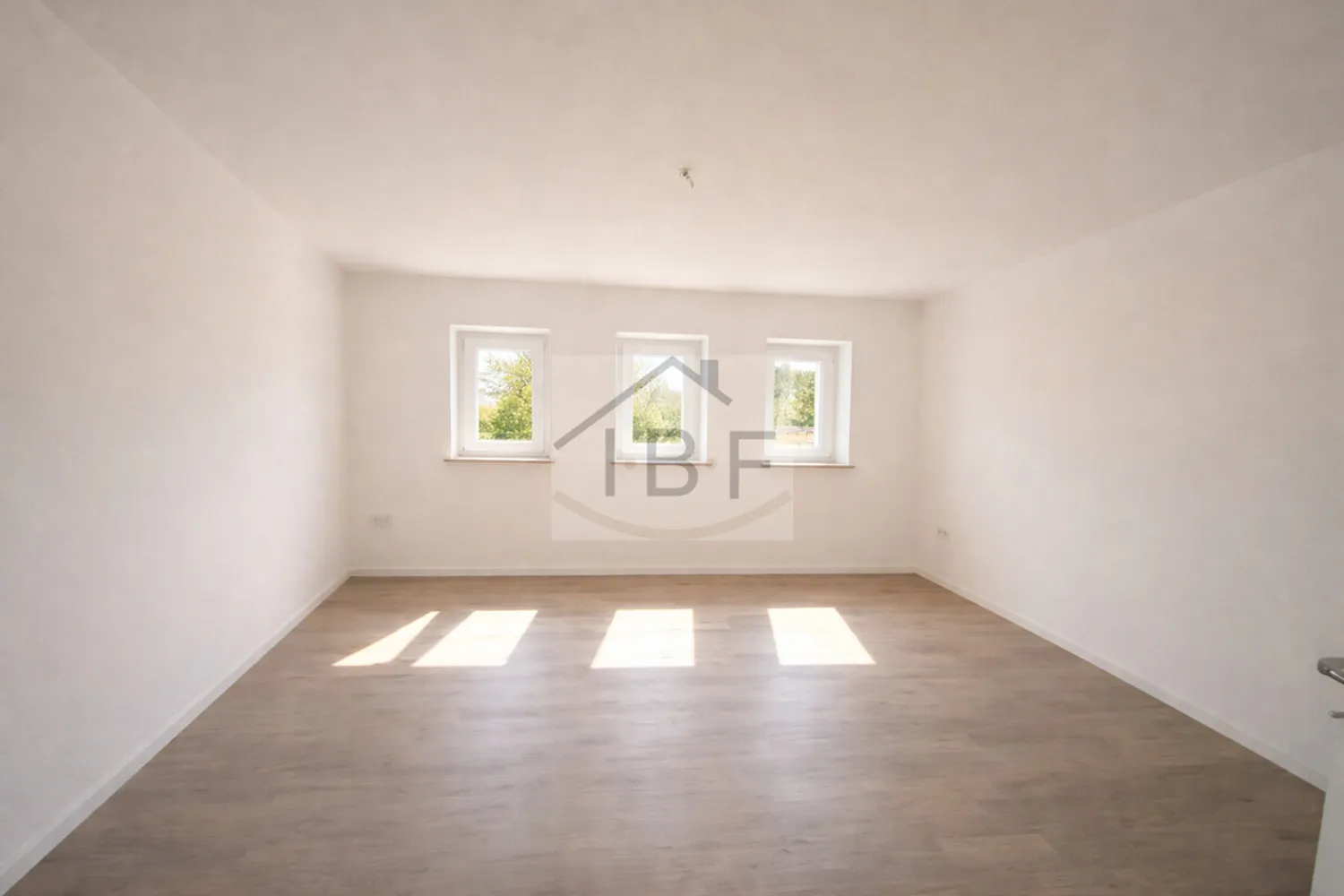 4 Zimmer Wohnung mit 115 m² in Siegen – Bild 6