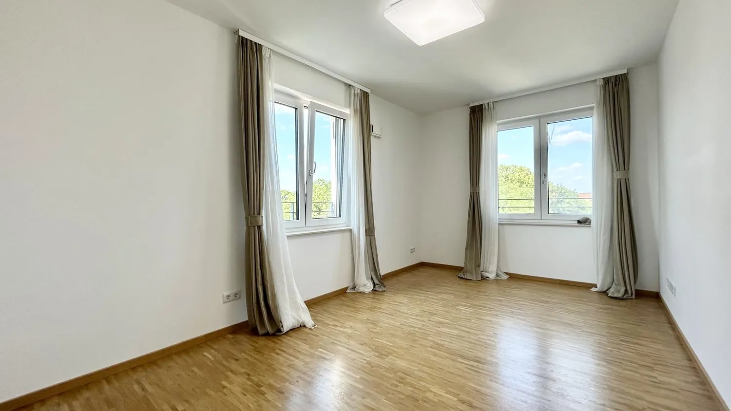 4 Zimmer Wohnung mit 109 m² in Dresden – Bild 7