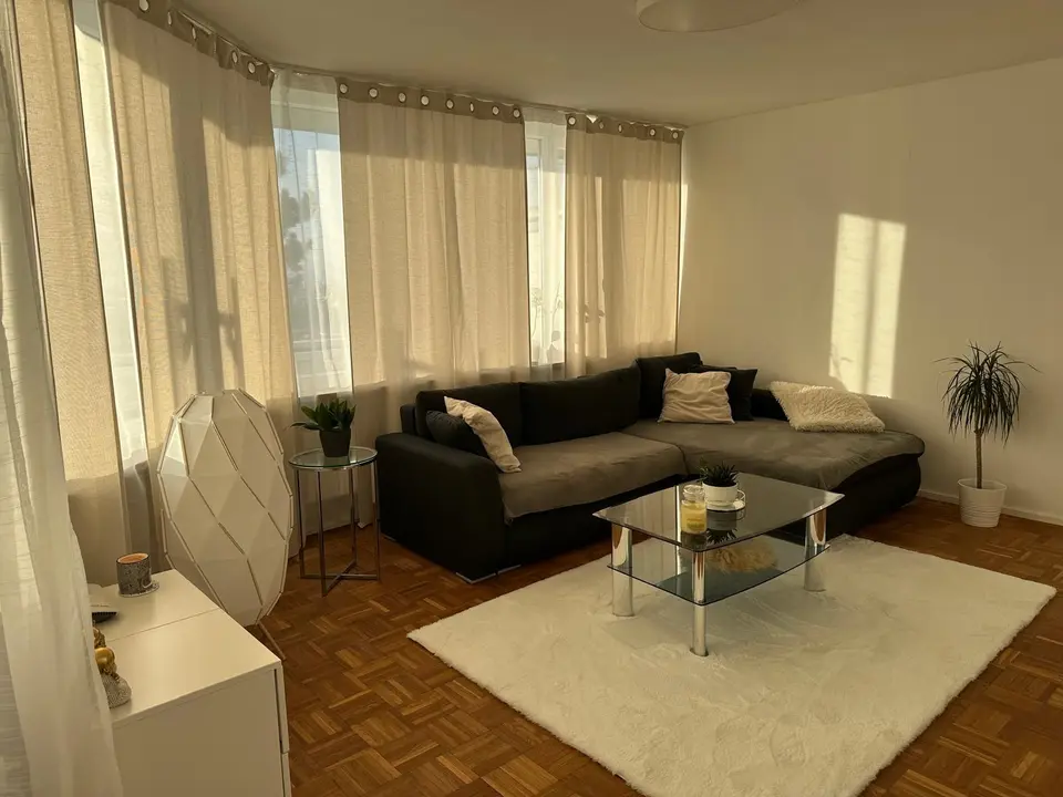 3 Zimmer Wohnung mit 80 m² in Amberg – Bild 2