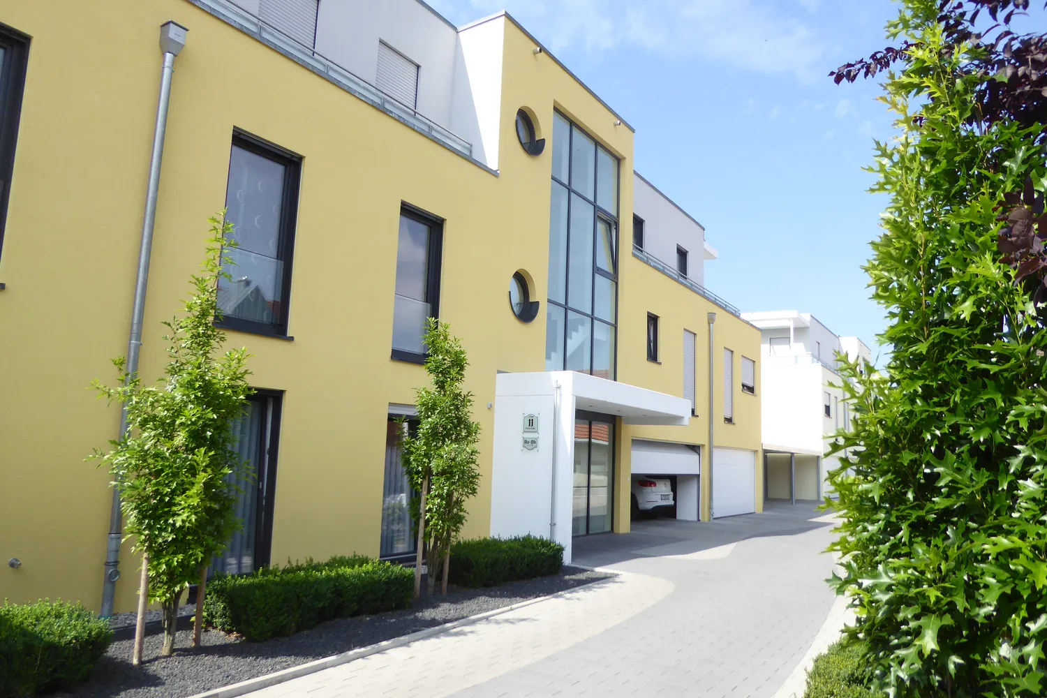 2 Zimmer Wohnung mit 104 m² in Augsburg – Bild 1