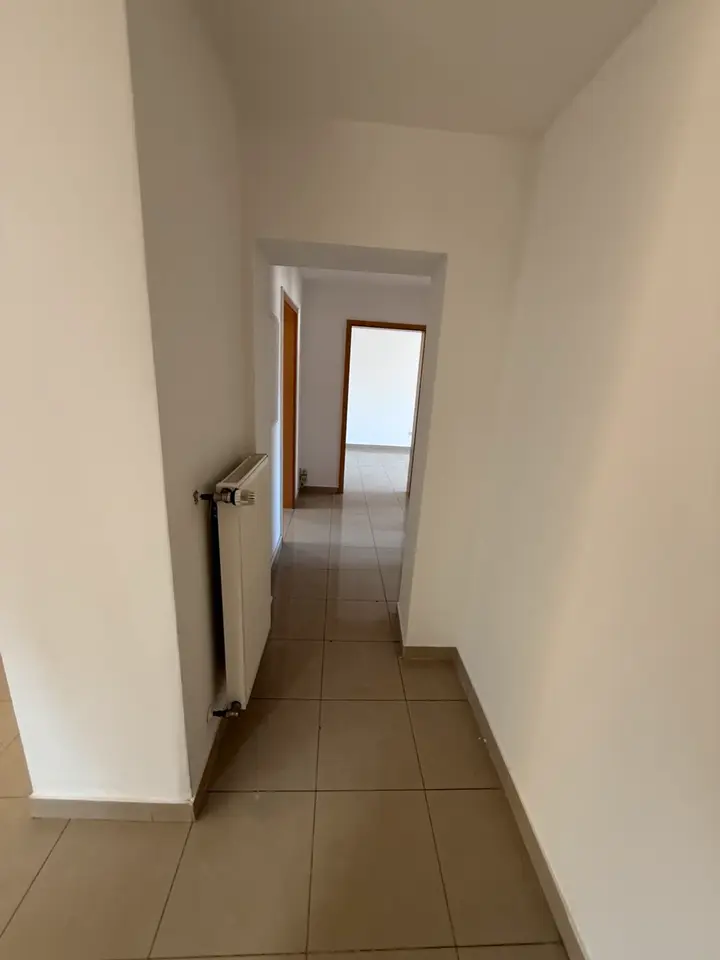 6 Zimmer Wohnung mit 100 m² in Hagen – Bild 5
