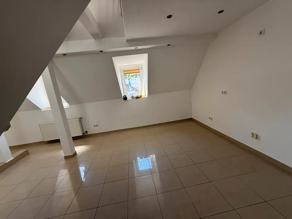 6 Zimmer Wohnung mit 100 m² in Hagen – Bild 9