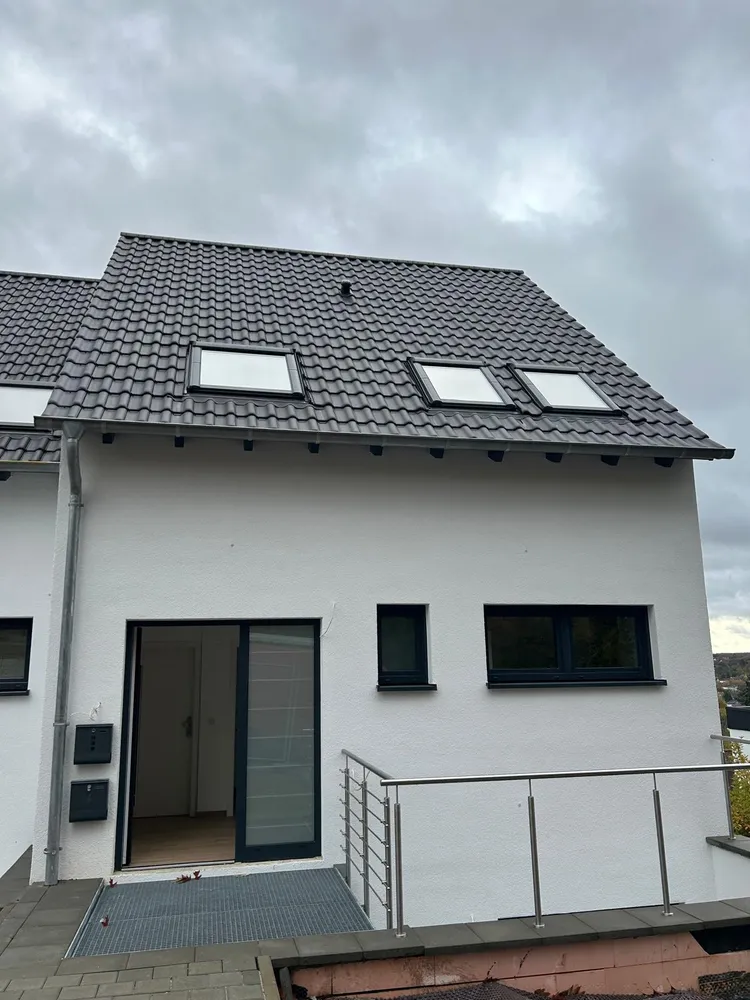 4 Zimmer Wohnung mit 117 m² in Neunkirchen – Bild 1