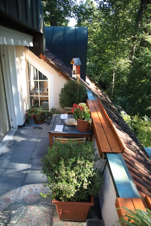 WG-Zimmer mit 113 m² in Erlangen – Bild 3