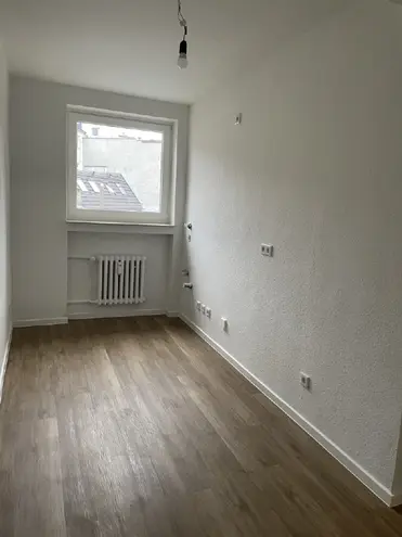 3 Zimmer Wohnung mit 84 m² in Köln – Bild 4