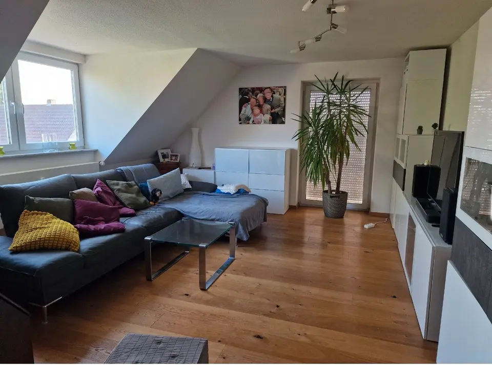 4 Zimmer Wohnung mit 96 m² in Dachau – Bild 1