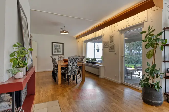 8 Zimmer Haus mit 222 m² in Bonn – Bild 8