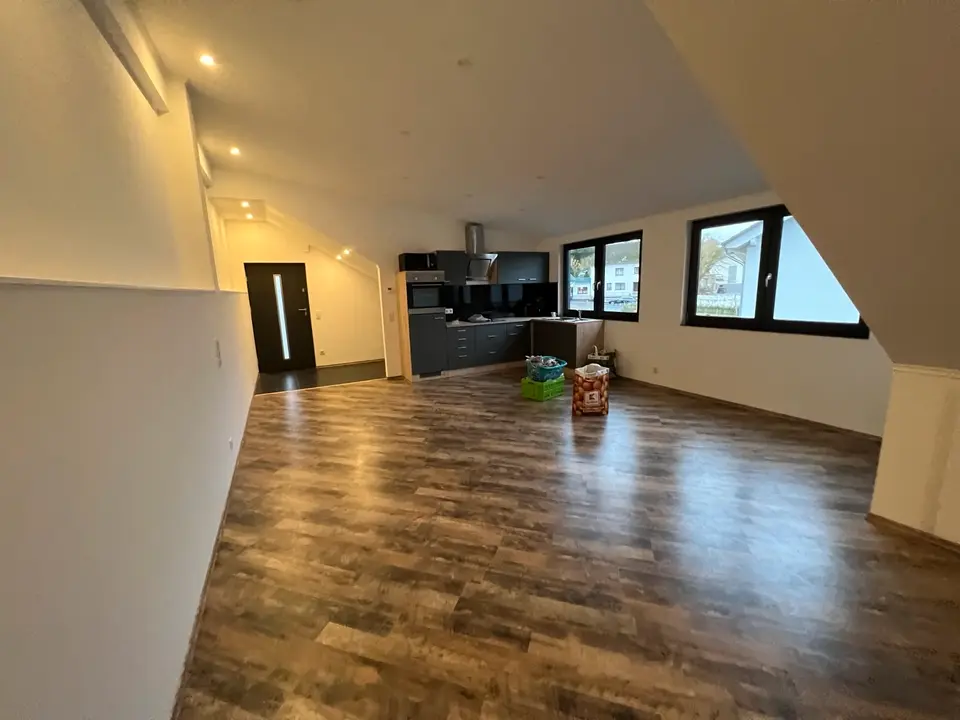 2 Zimmer Wohnung mit 70 m² in Königswinter – Bild 1