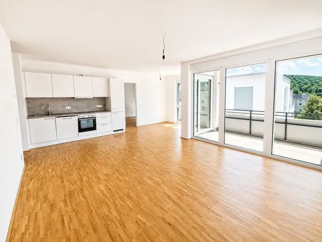 4 Zimmer Wohnung mit 102 m² in Saarbrücken – Bild 2
