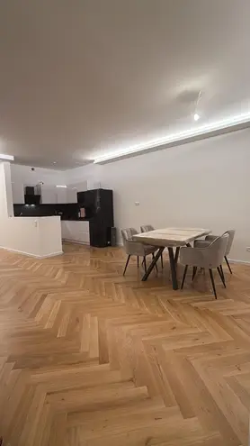2 Zimmer Wohnung mit 85 m² in Köln – Bild 6