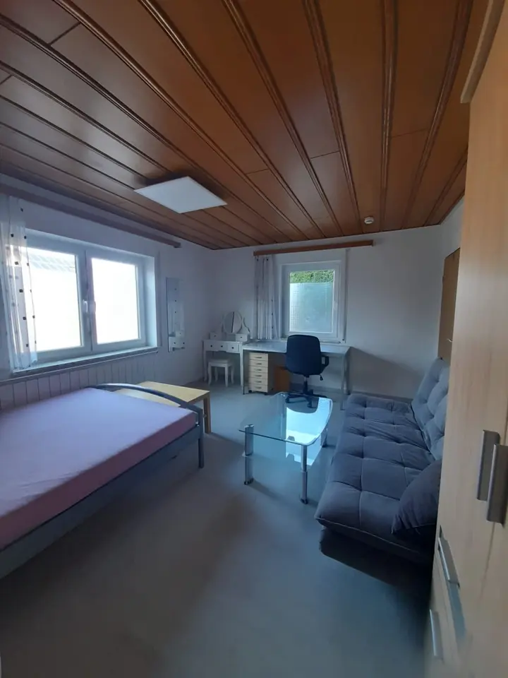 WG-Zimmer mit 17 m² in Aalen – Bild 2