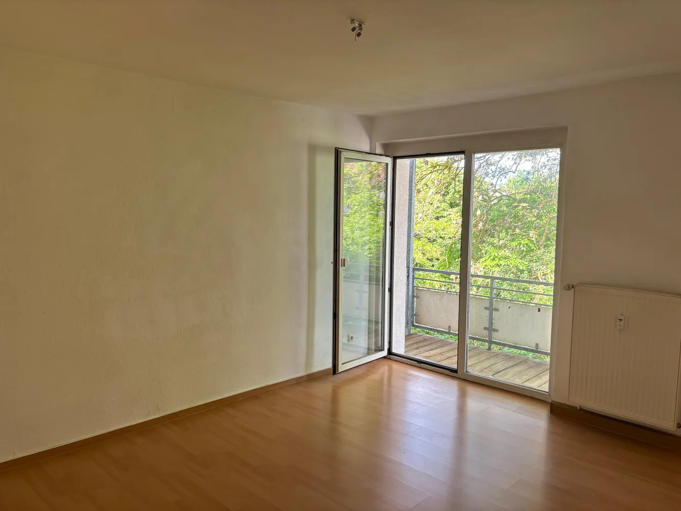 4 Zimmer Wohnung mit 86 m² in Gera – Bild 1