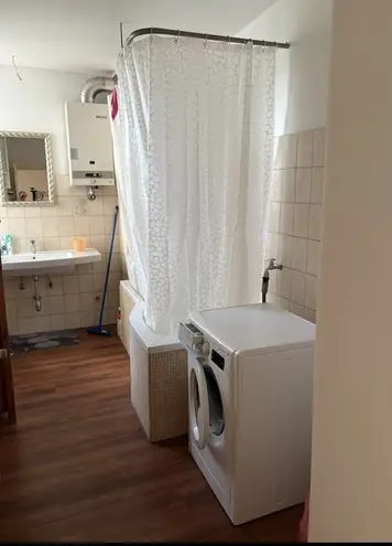 4 Zimmer Wohnung mit 100 m² in Augsburg – Bild 3