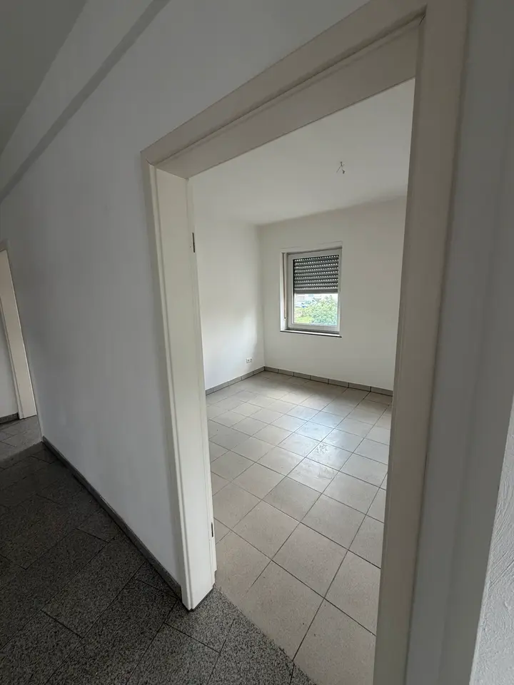 3 Zimmer Wohnung mit 80 m² in Mönchengladbach – Bild 3