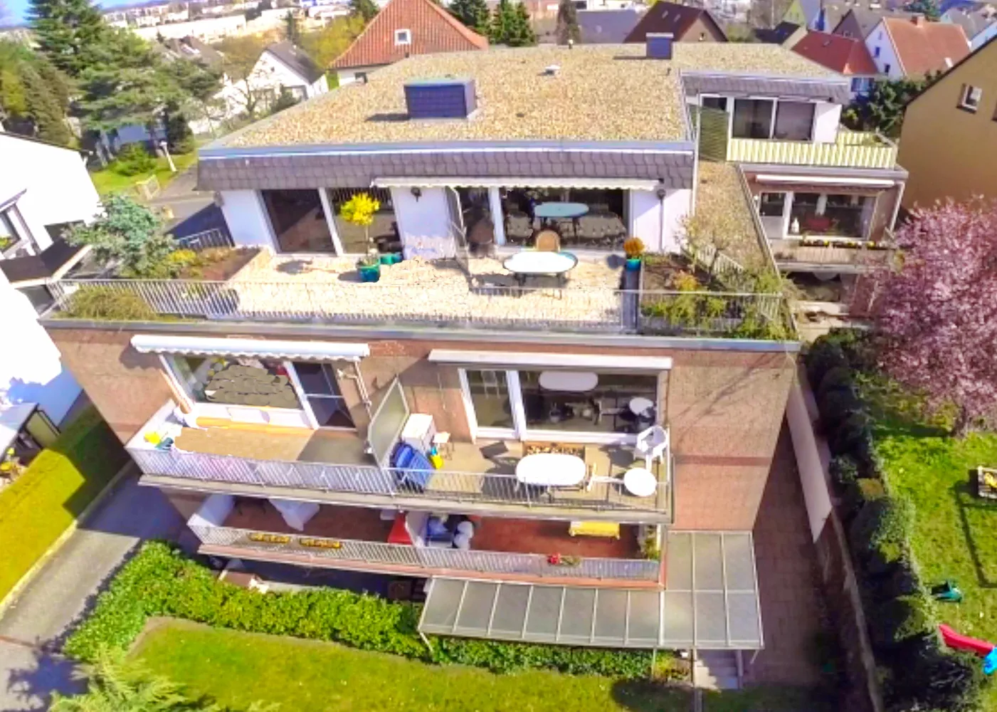 4 Zimmer Wohnung mit 95 m² in Garbsen – Bild 1