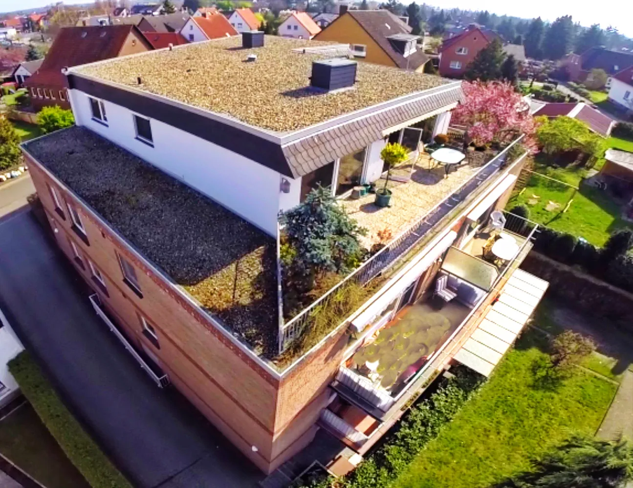 4 Zimmer Wohnung mit 95 m² in Garbsen – Bild 2