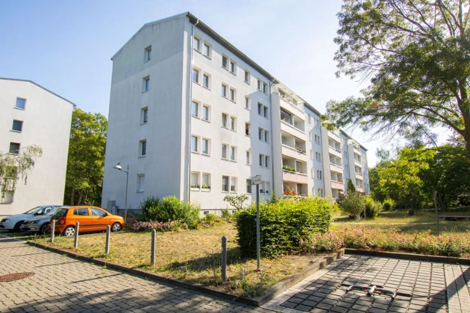 2 Zimmer Wohnung mit 40 m² in Halle (Saale) – Bild 1