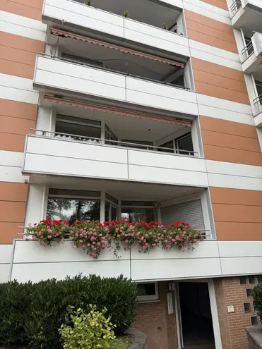 2 Zimmer Wohnung mit 58 m² in Düsseldorf – Bild 2