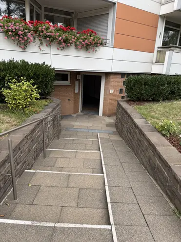 2 Zimmer Wohnung mit 58 m² in Düsseldorf – Bild 3