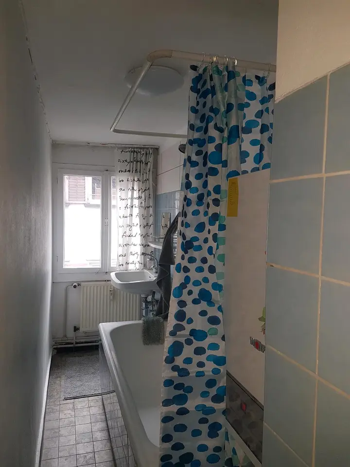 11 Zimmer Wohnung mit 80 m² in Weingarten – Bild 4