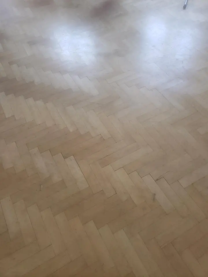 11 Zimmer Wohnung mit 80 m² in Weingarten – Bild 9