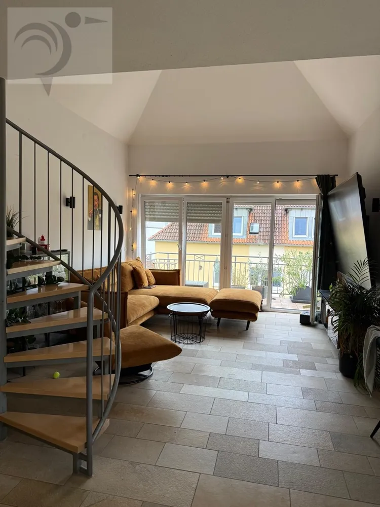 4 Zimmer Wohnung mit 111 m² in Ingolstadt – Bild 1