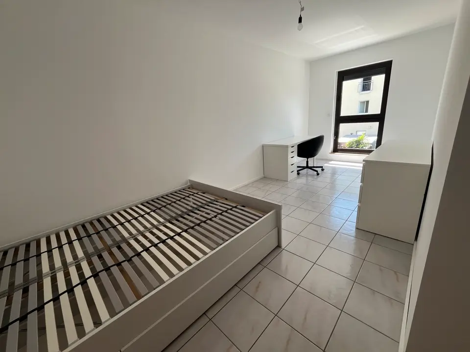 WG-Zimmer mit 60 m² in Monheim am Rhein – Bild 2