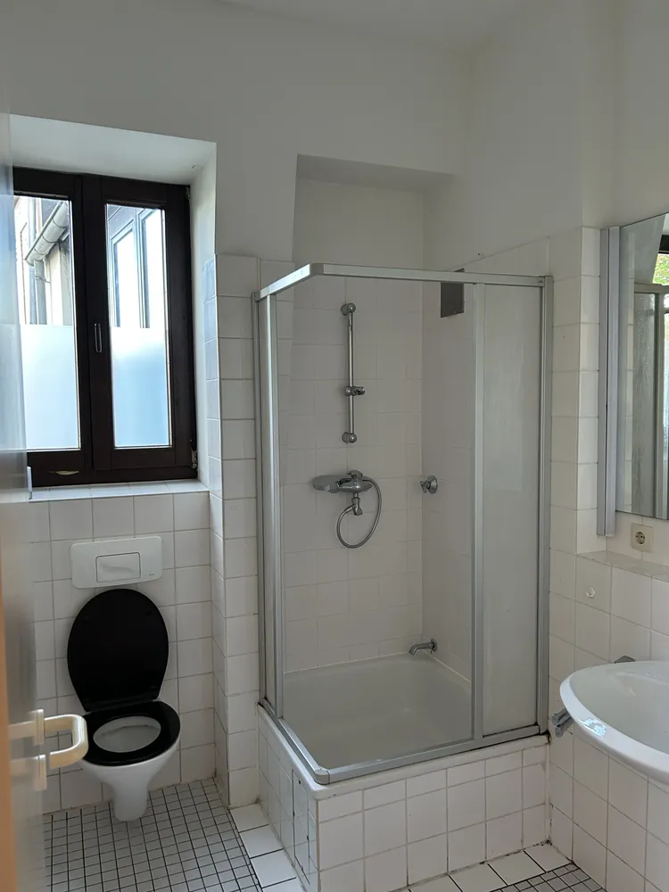 2 Zimmer Wohnung mit 54 m² in Krefeld – Bild 3