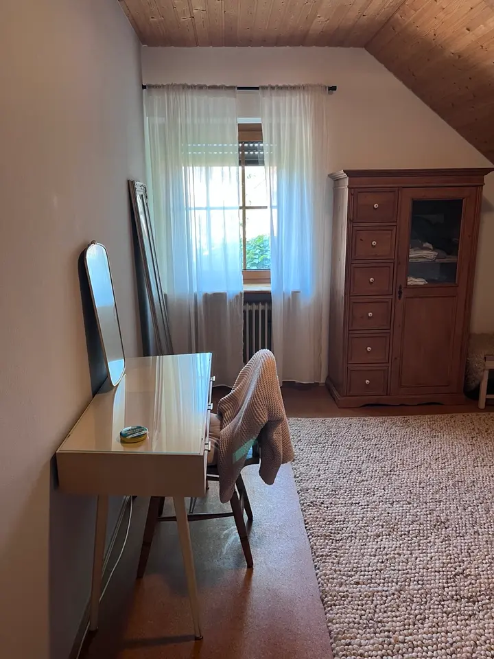 WG-Zimmer mit 140 m² in Weingarten – Bild 3