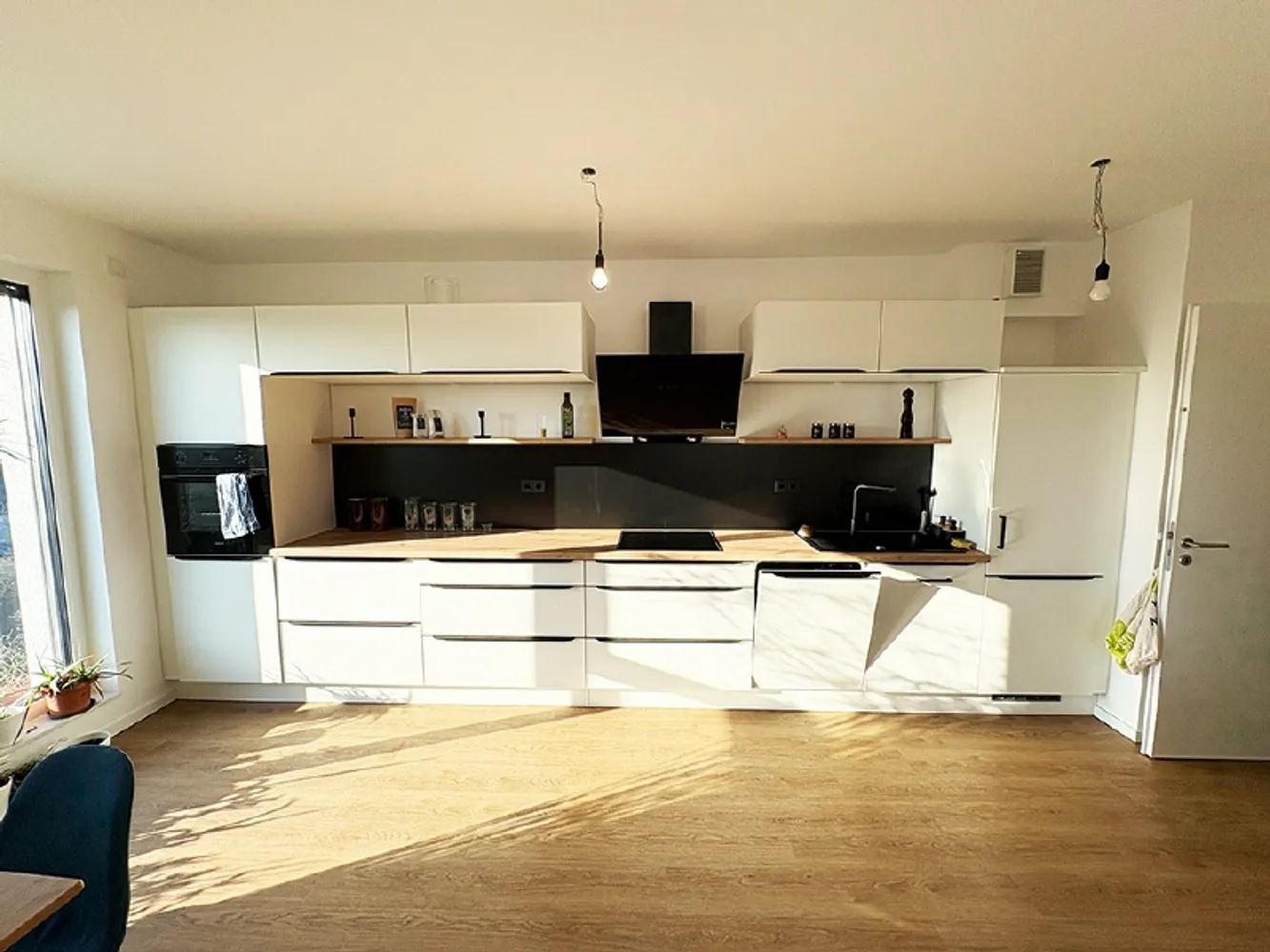 3 Zimmer Wohnung mit 93 m² in Bonn – Bild 2