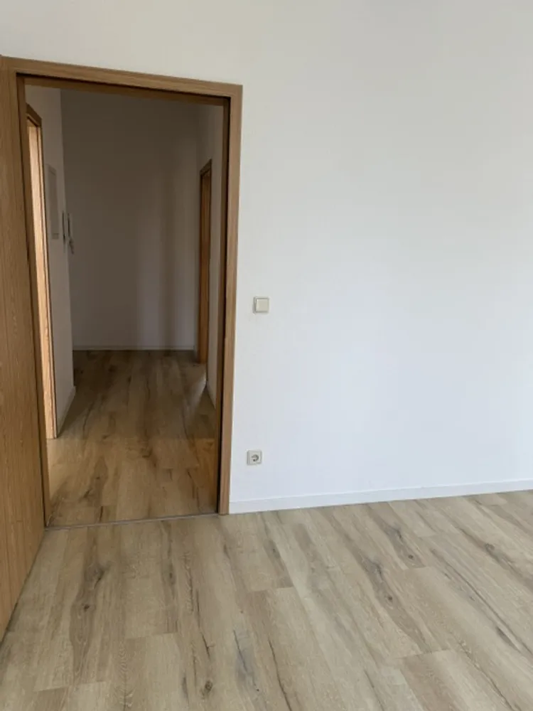 2 Zimmer Wohnung mit 57 m² in Zwickau – Bild 11
