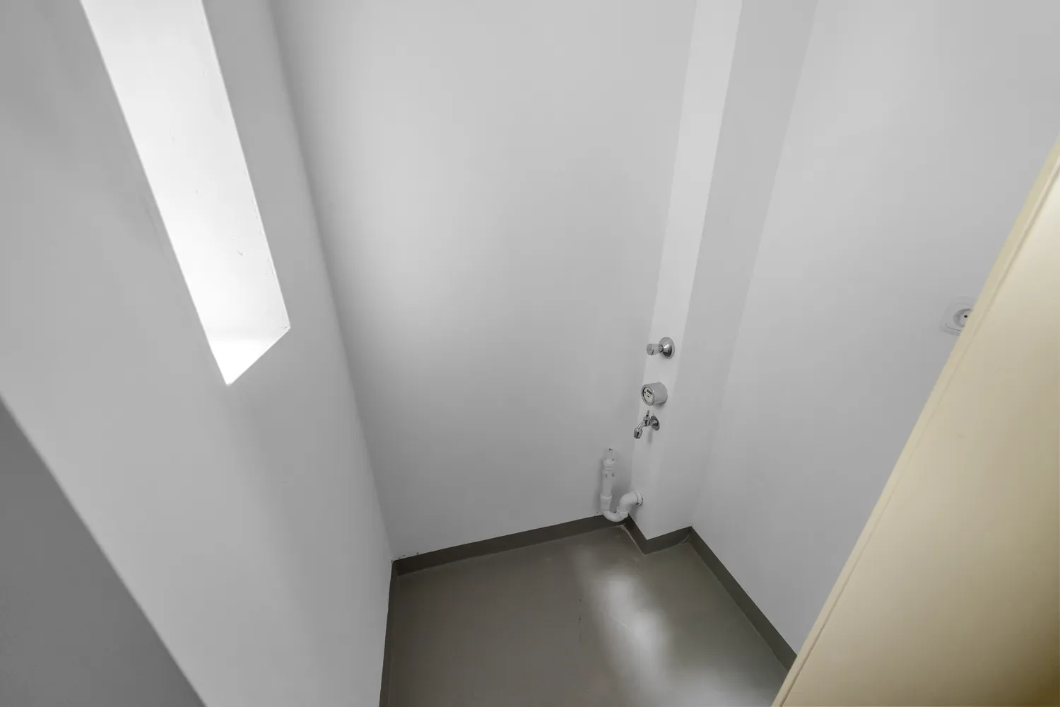 4 Zimmer Wohnung mit 110 m² in Neumünster – Bild 7