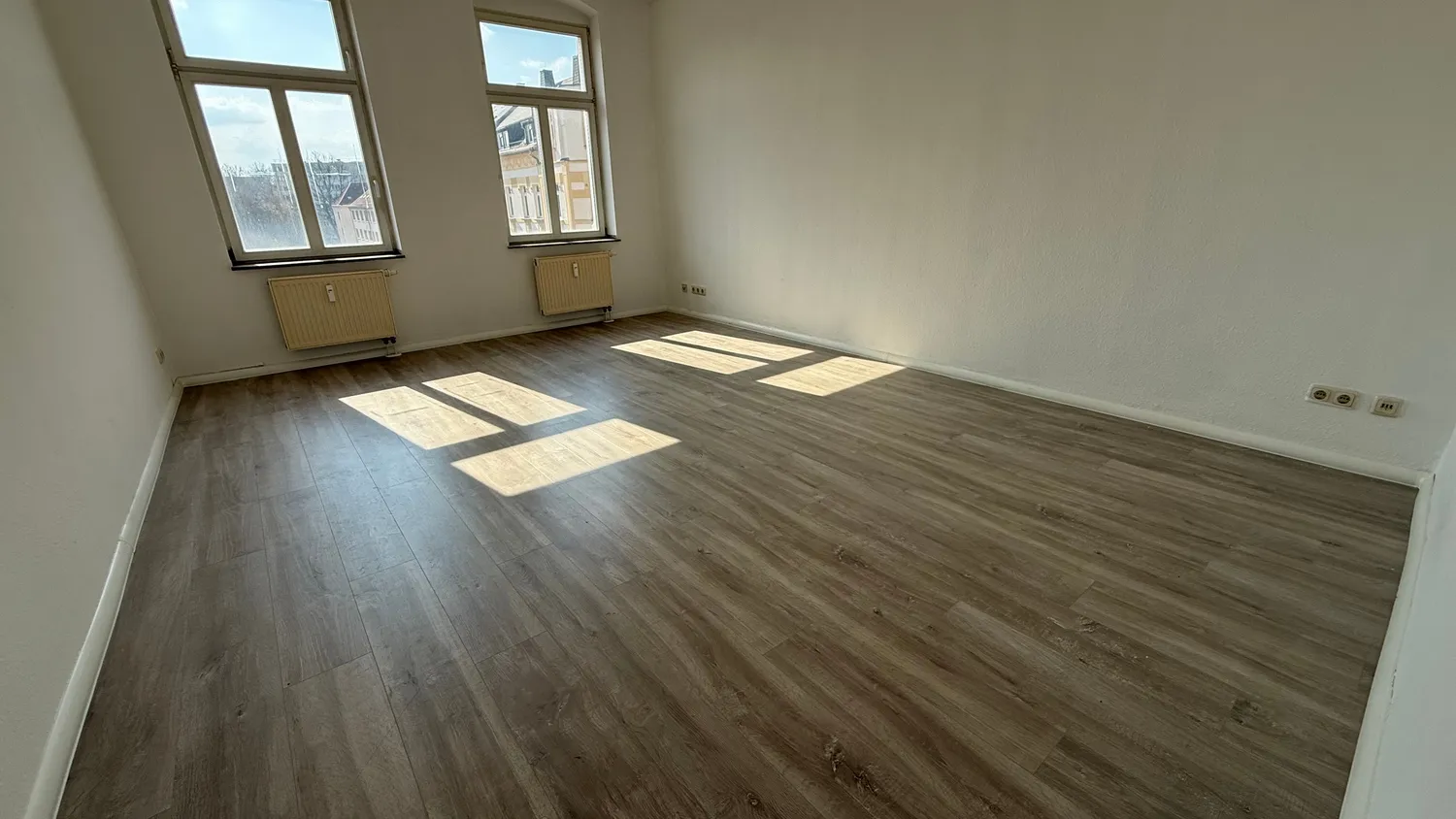 2 Zimmer Wohnung mit 70 m² in Chemnitz – Bild 1