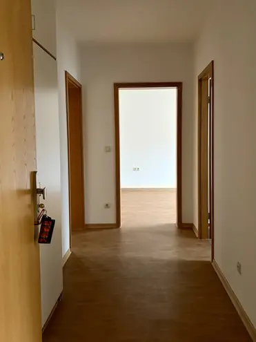 2 Zimmer Wohnung mit 60 m² in Lübeck – Bild 2