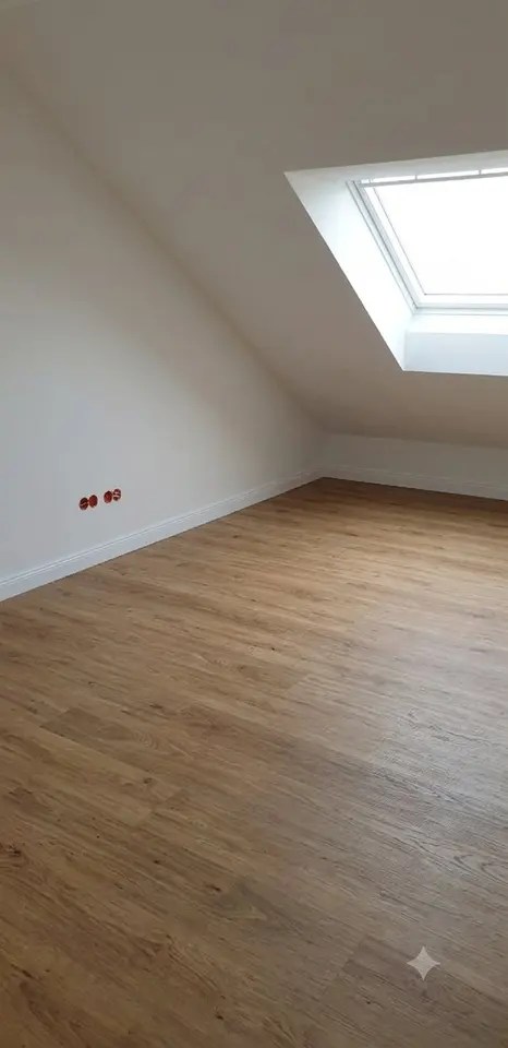 4 Zimmer Wohnung mit 120 m² in Würzburg – Bild 2
