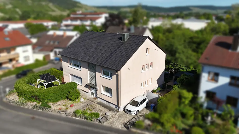 4 Zimmer Wohnung mit 120 m² in Würzburg – Bild 10