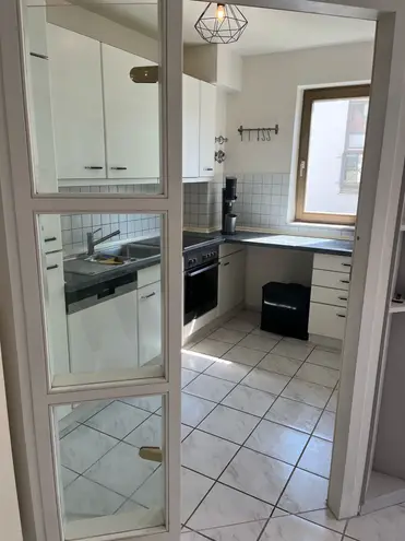 2 Zimmer Wohnung mit 67 m² in Wiesbaden – Bild 8