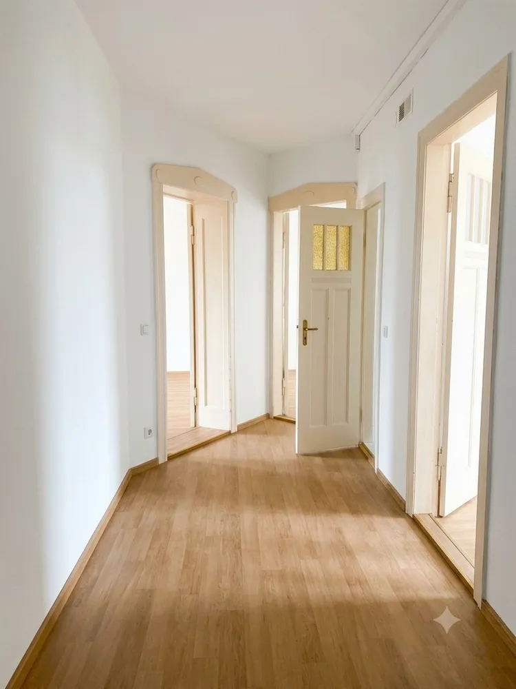 5 Zimmer Wohnung mit 110 m² in Brandenburg an der Havel – Bild 2
