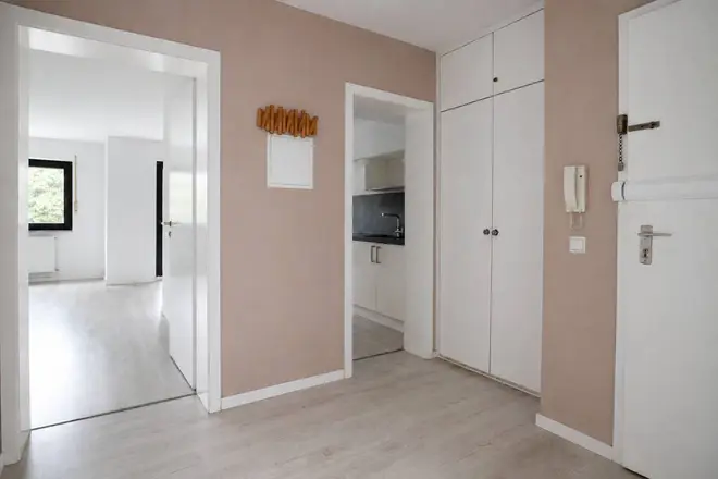2 Zimmer Wohnung mit 67 m² in Neuss – Bild 2
