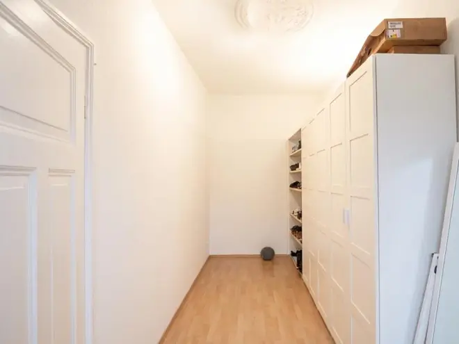 7 Zimmer Wohnung mit 200 m² in Nürnberg – Bild 12