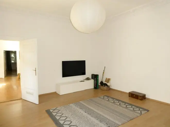 7 Zimmer Wohnung mit 200 m² in Nürnberg – Bild 6