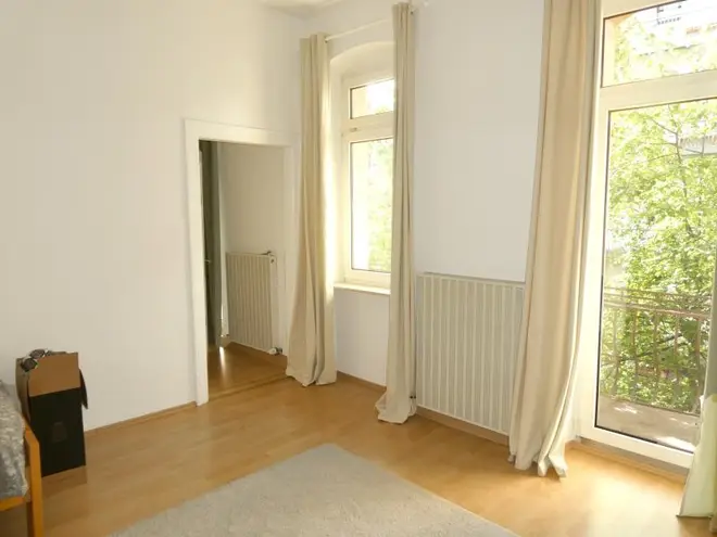 7 Zimmer Wohnung mit 200 m² in Nürnberg – Bild 7