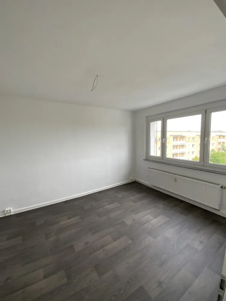 2 Zimmer Wohnung mit 48 m² in Dessau-Roßlau – Bild 4