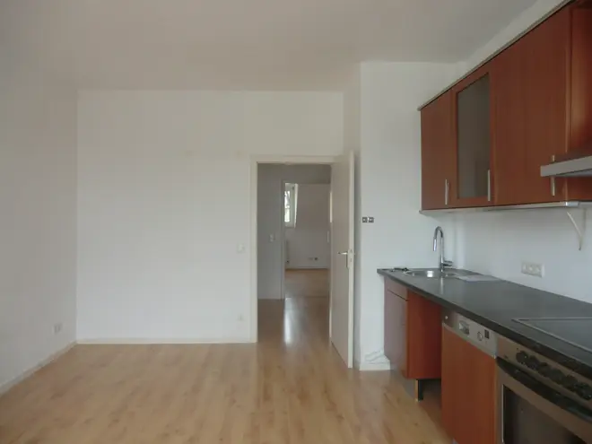 2 Zimmer Wohnung mit 97 m² in Düsseldorf – Bild 5